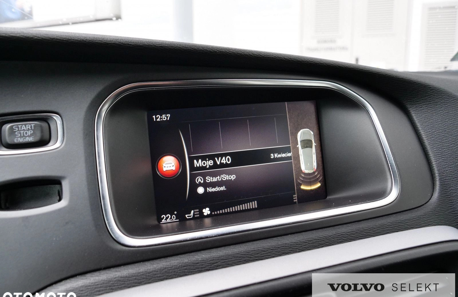 Volvo V40 cena 79900 przebieg: 63687, rok produkcji 2019 z Dukla małe 631